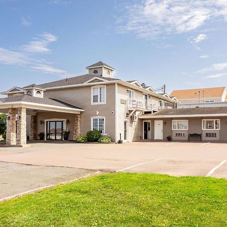 Canadas Best Value Inn & Suites-Charlottetown Esterno foto