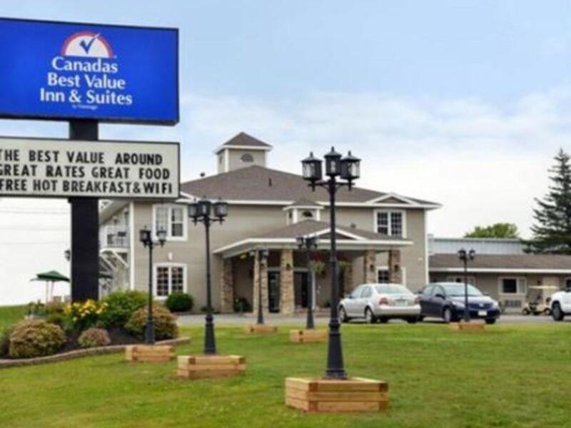 Canadas Best Value Inn & Suites-Charlottetown Esterno foto