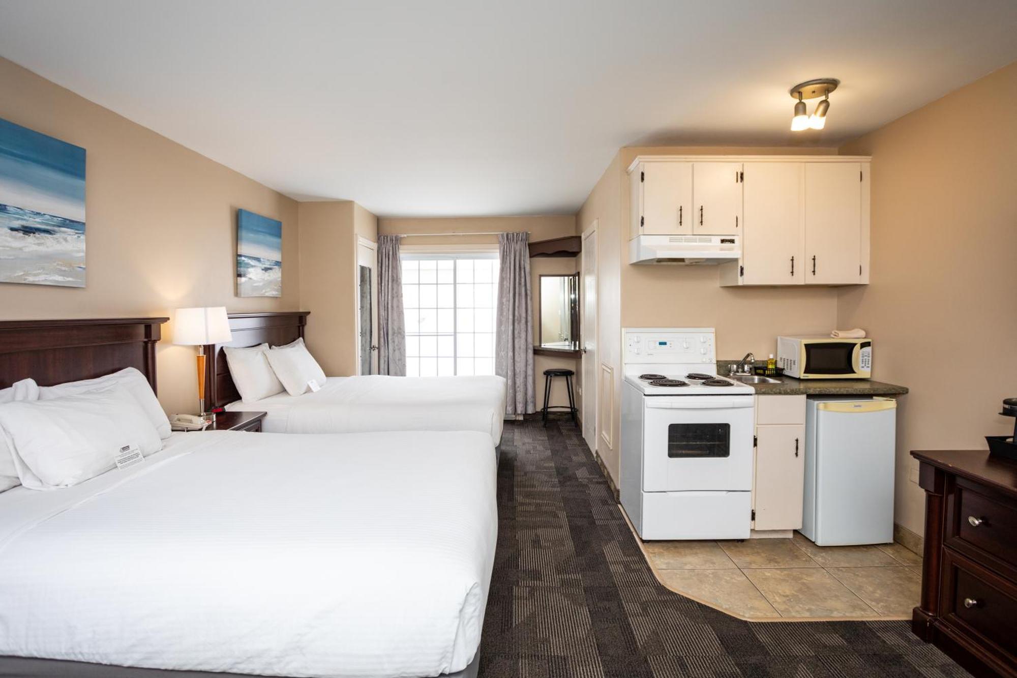 Canadas Best Value Inn & Suites-Charlottetown Esterno foto