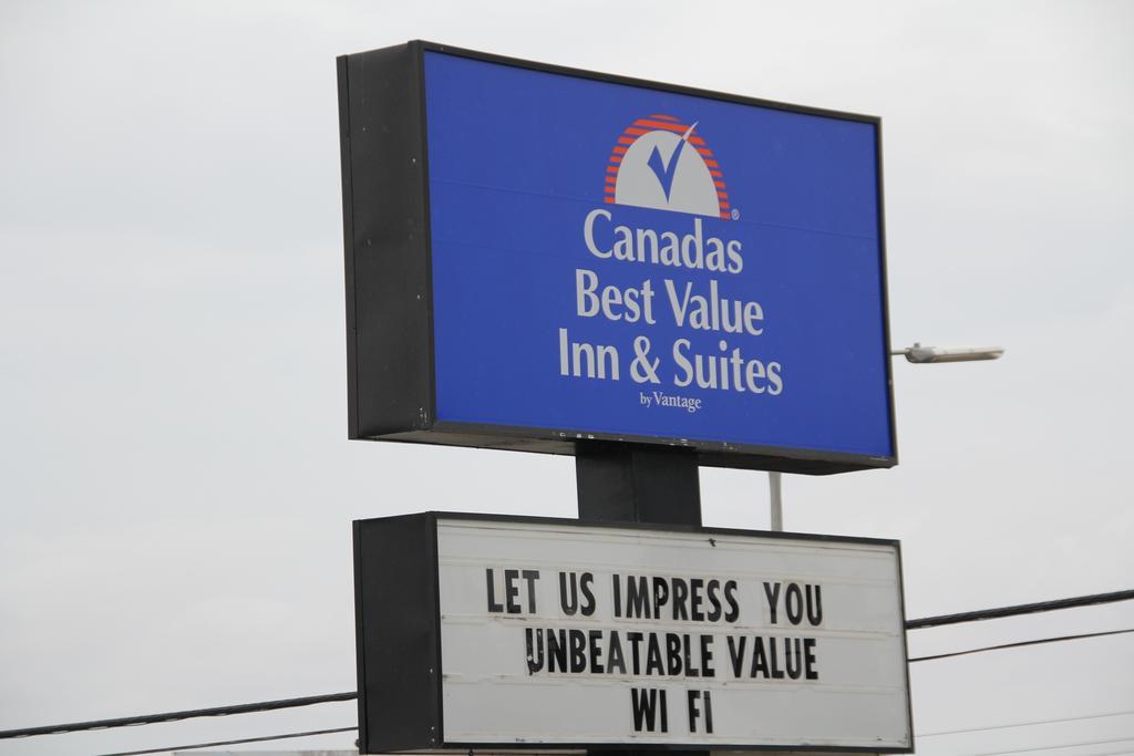Canadas Best Value Inn & Suites-Charlottetown Esterno foto